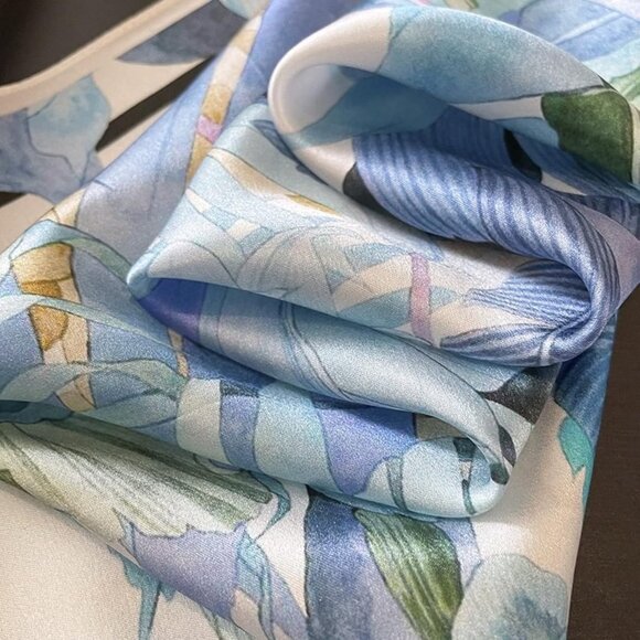 Silk Square Scarf 27x27 Inches Mulberry Natural Breathable Elegant Gift - Picture 6 of 6